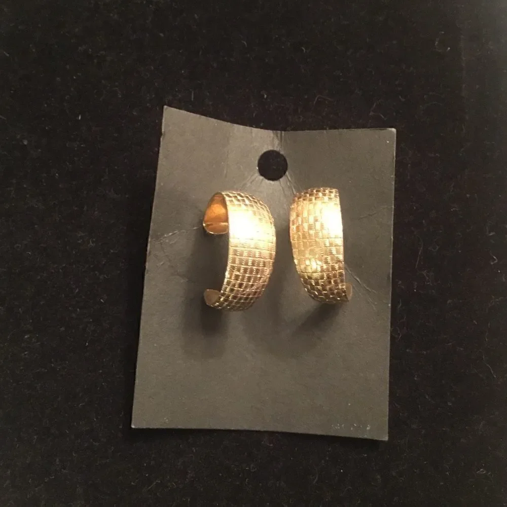 Texturized Goldtone Hoop Earrings